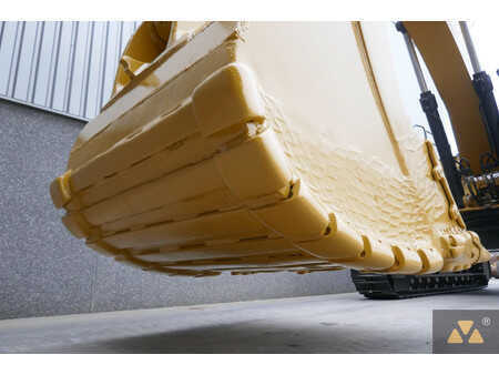 Kettenbagger 2020 Caterpillar 352F (11)