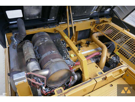 Kettenbagger 2020 Caterpillar 352F (14)