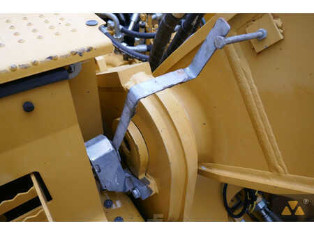 Kettenbagger 2020 Caterpillar 352F (24)