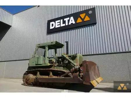 Telaketjupuskutraktorit 2007 Caterpillar D7G Ex-army (3)