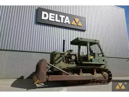 Telaketjupuskutraktorit 2007 Caterpillar D7G Ex-army (4)