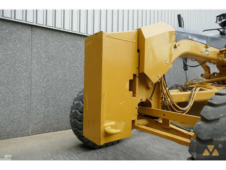 Livellatrici 2008 Caterpillar 140M (11)