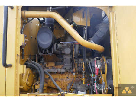 Livellatrici 2008 Caterpillar 140M (27)