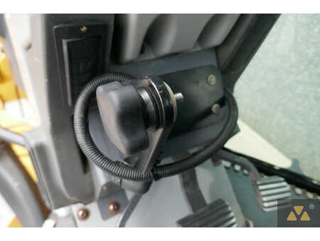 Livellatrici 2008 Caterpillar 140M (31)