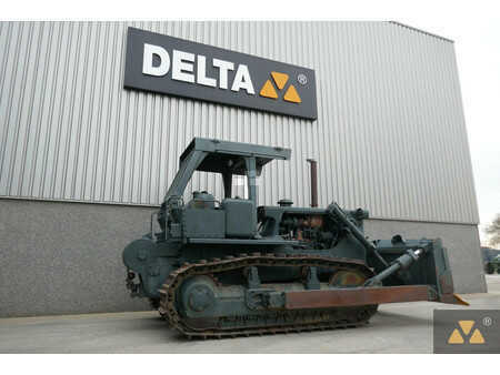 Grondschuivers 2009 Caterpillar D7G Ex-army (5)