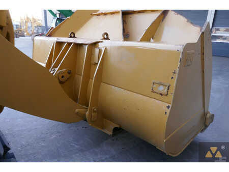 Wielladers 2022 Caterpillar 972M (14)