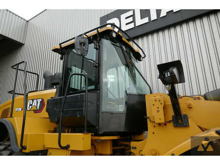 Wielladers 2022 Caterpillar 972M (18)