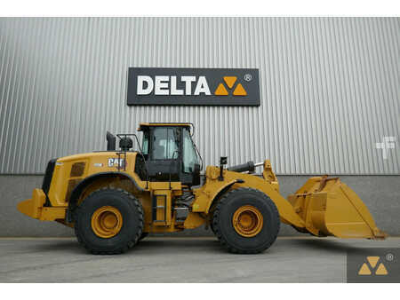 Wielladers 2022 Caterpillar 972M (2)