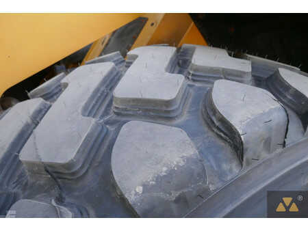 Wielladers 2022 Caterpillar 972M (21)