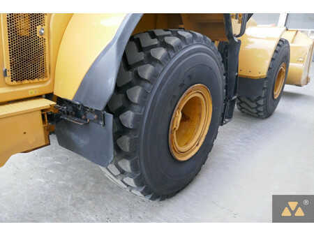 Wielladers 2022 Caterpillar 972M (24)