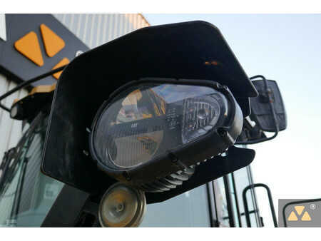 Wielladers 2022 Caterpillar 972M (31)