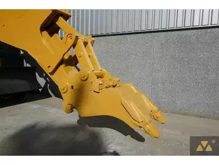 Lánctalpas kotrógép 2013 Caterpillar 328D LCR Tunnelling excavator (13)