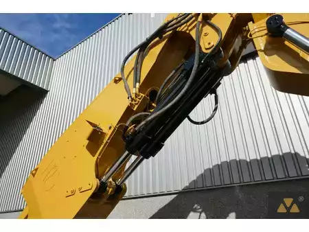 Lánctalpas kotrógép 2013 Caterpillar 328D LCR Tunnelling excavator (18)