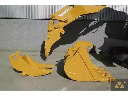 Lánctalpas kotrógép 2013 Caterpillar 328D LCR Tunnelling excavator (6)