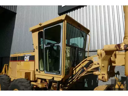 Gradere 1997 Caterpillar 140H (12)