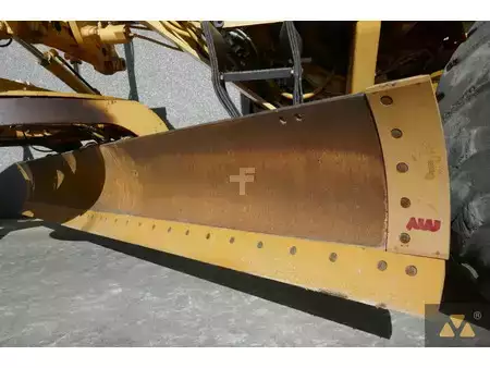 Gradere 1997 Caterpillar 140H (18)