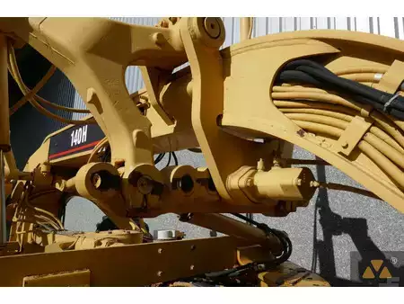 Gradere 1997 Caterpillar 140H (19)