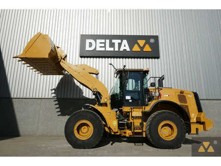 Kolové nakladače 2022 Caterpillar 950M (10)