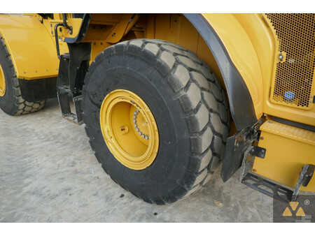 Kolové nakladače 2022 Caterpillar 950M (29)