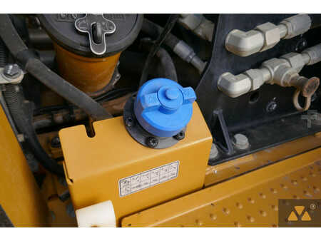 Kolové nakladače 2022 Caterpillar 950M (33)