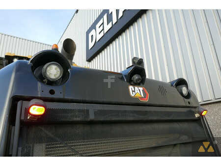 Kolové nakladače 2022 Caterpillar 950M (38)