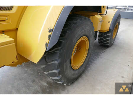 Cargadoras de ruedas 2021 Caterpillar 926M (26)