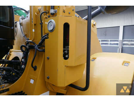 Cargadoras de ruedas 2021 Caterpillar 926M (35)