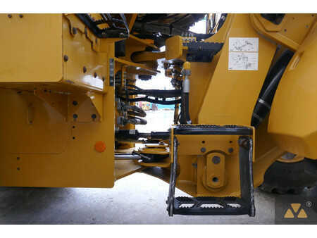 Cargadoras de ruedas 2021 Caterpillar 926M (36)