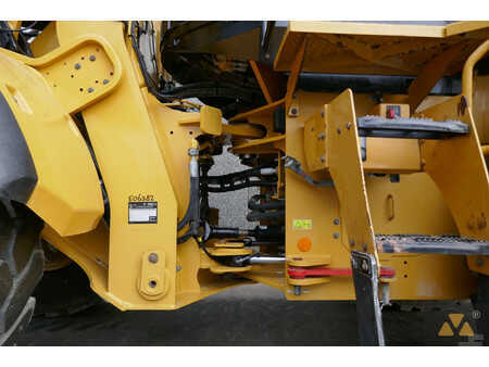 Cargadoras de ruedas 2021 Caterpillar 926M (37)