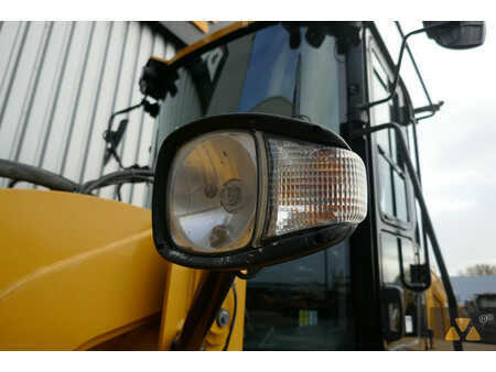 Cargadoras de ruedas 2021 Caterpillar 926M (39)