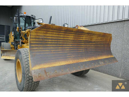 Grejdry 2018 Caterpillar 160M (13)