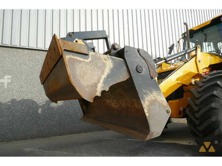 Rigid Backhoe Loader 2022 JCB 4CX PRO (19)