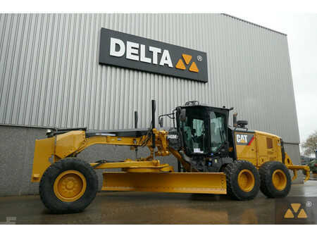 Osztályosok 2018 Caterpillar 140M3 (4)