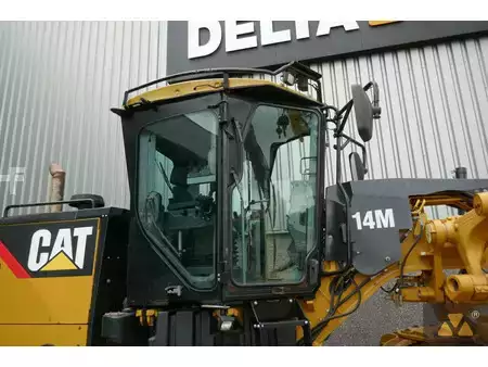 Niveleuse 2012 Caterpillar 14M (24)