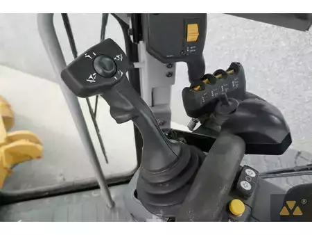 Niveleuse 2012 Caterpillar 14M (37)