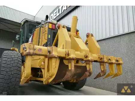 Niveleuse 2012 Caterpillar 14M (6)