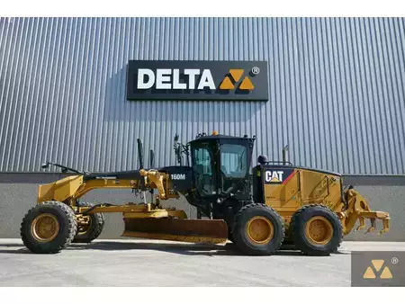 Väghyvlar 2016 Caterpillar 160M (1)