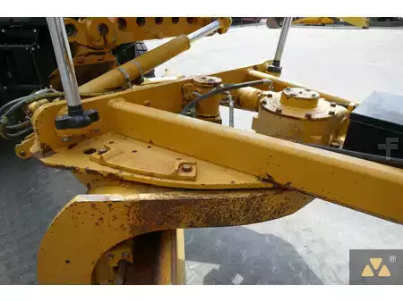 Niveleuse 2013 Caterpillar 140M AWD (15)
