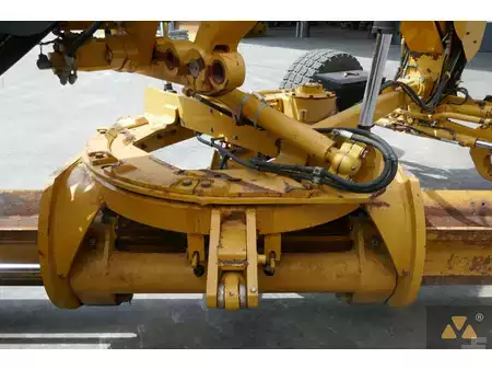 Niveleuse 2013 Caterpillar 140M AWD (16)