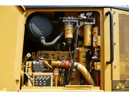 Niveleuse 2013 Caterpillar 140M AWD (24)