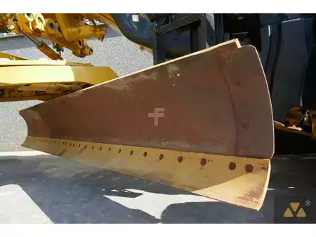 Niveleuse 2010 Caterpillar 140M (11)