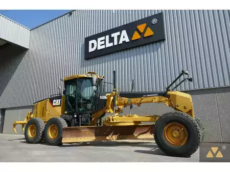 Niveleuse 2010 Caterpillar 140M (3)