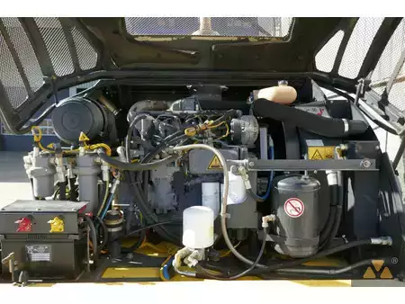 Kumipyöräjyrät  2017 BOMAG BW27RH (18)