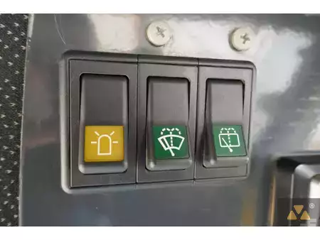 Kumipyöräjyrät  2017 BOMAG BW27RH (29)