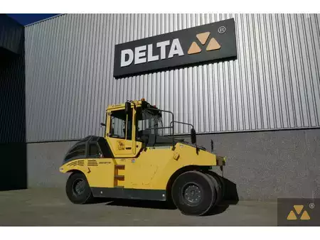 Kumipyöräjyrät  2017 BOMAG BW27RH (3)