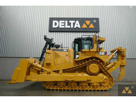 Bulldozere 2015 Caterpillar D8T (1)