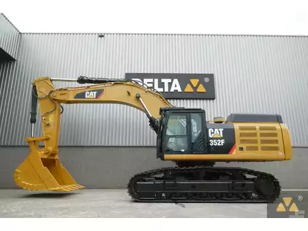 Hydraulic Excavators 2019 Caterpillar 352F (1)