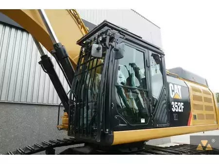 Hydraulic Excavators 2019 Caterpillar 352F (12)