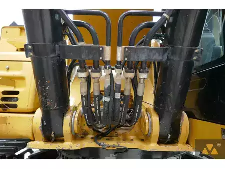 Hydraulic Excavators 2019 Caterpillar 352F (24)