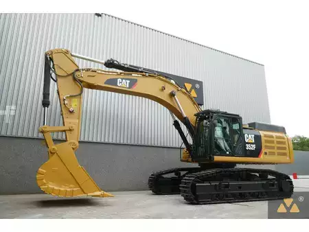 Hydraulic Excavators 2019 Caterpillar 352F (3)
